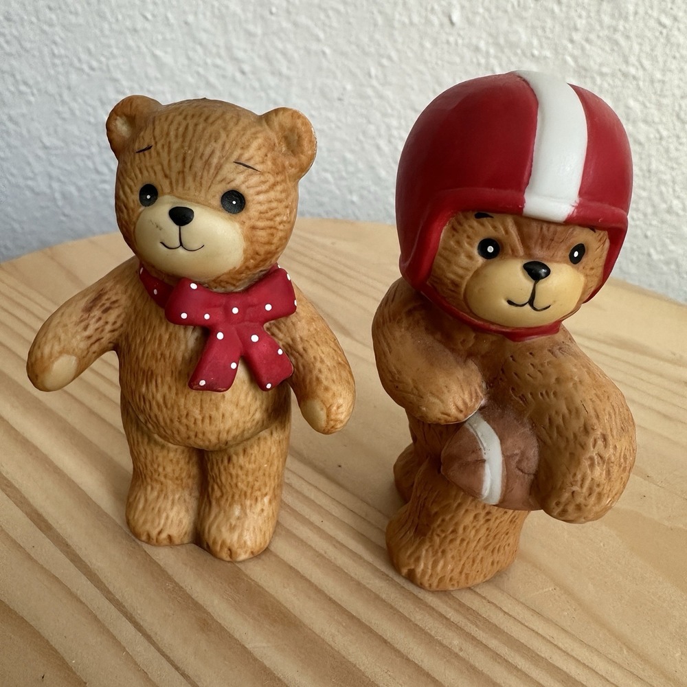 Enesco Lucy Me Lucy Rigg Football Teddy Bear Figurines 3 Inch 2 Item Lot Multi